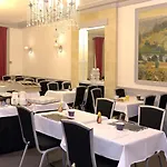 Hotel De France 4*