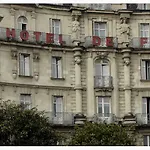 Hotell De France 4*